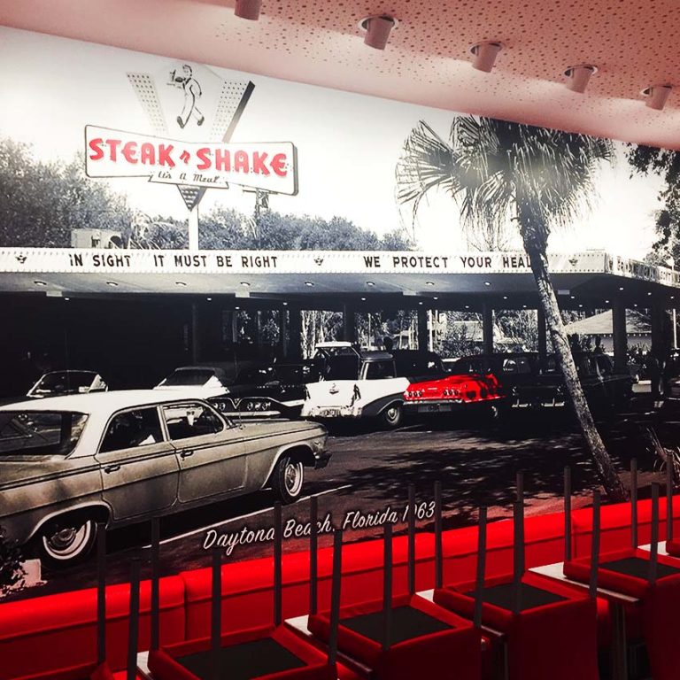 Steak N’ Shake – Décoration Intérieur