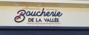 Lire la suite à propos de l’article Création d’une enseigne pour la boucherie de la Vallée