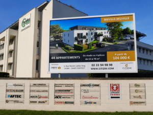 Lire la suite à propos de l’article Adhésif grand format sur panneau publicitaire à Caen – Saint-Contest